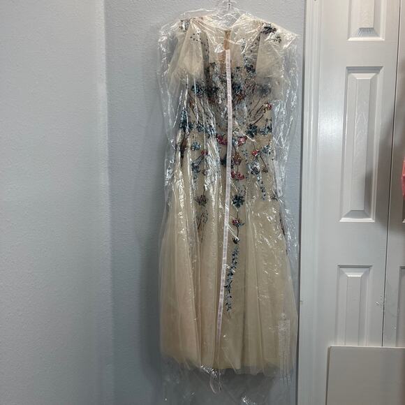 Mac Duggal Beige Flutter Sleeve High Neck Embellished Floral Dress Nude 20510 - Picture 3 of 16